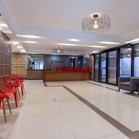 Ramada Encore By Wyndham Sao Paulo Осаску Екстериор снимка