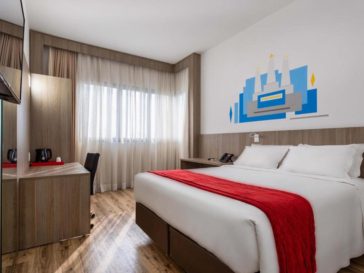 Ramada Encore By Wyndham Sao Paulo Осаску Екстериор снимка