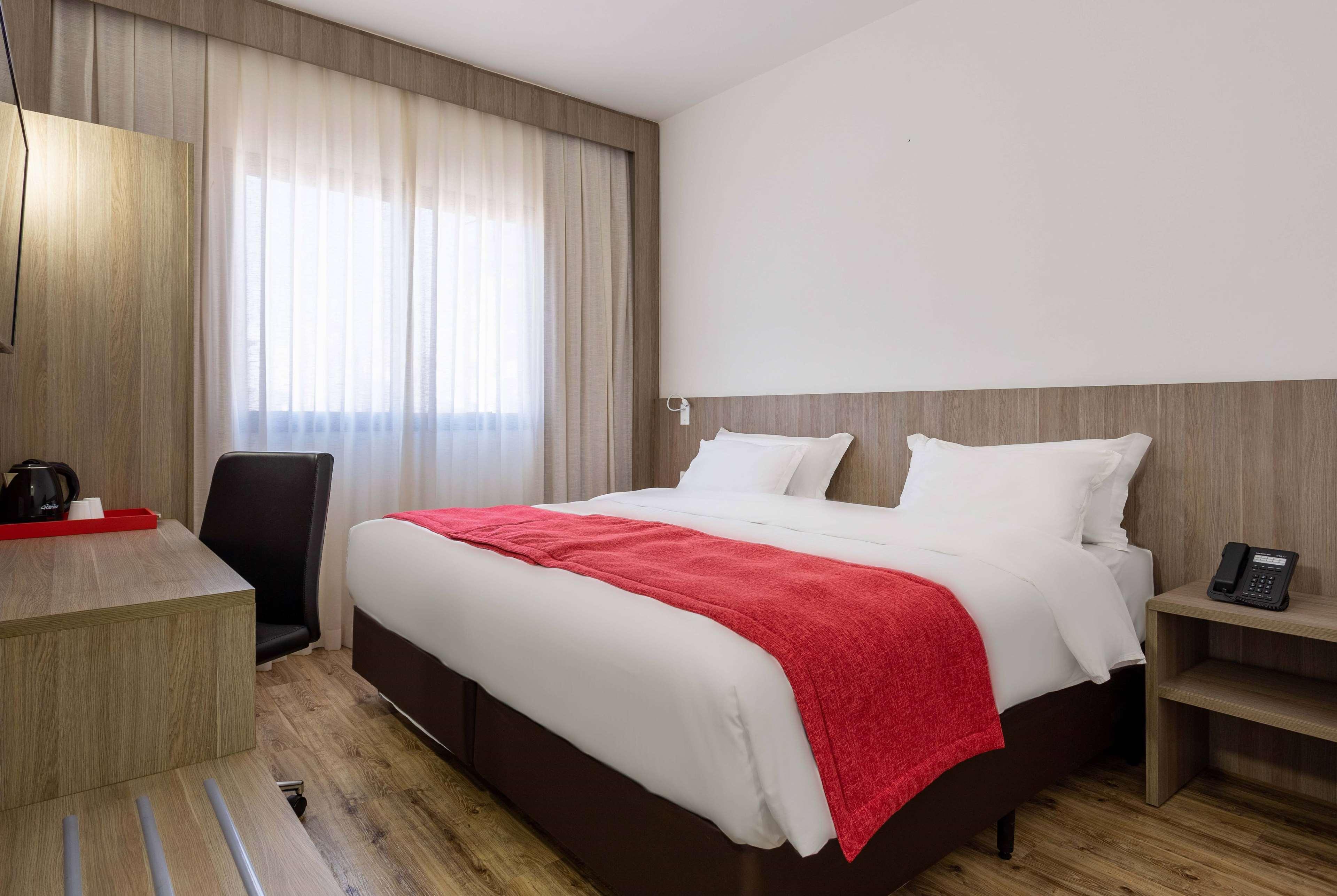 Ramada Encore By Wyndham Sao Paulo Осаску Екстериор снимка