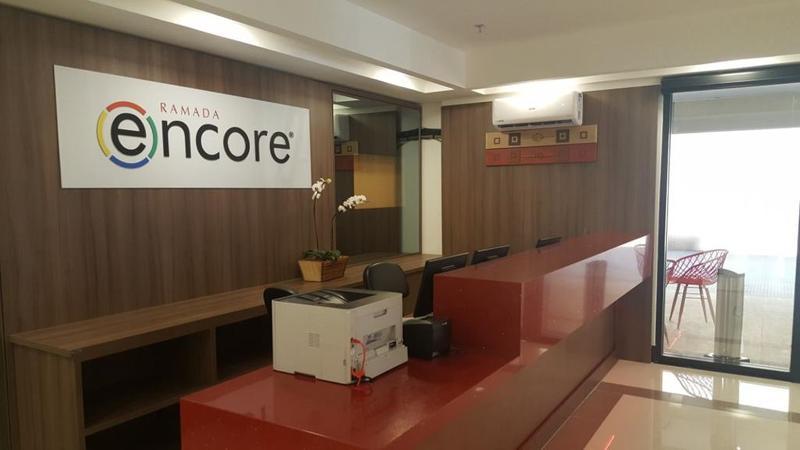 Ramada Encore By Wyndham Sao Paulo Осаску Екстериор снимка