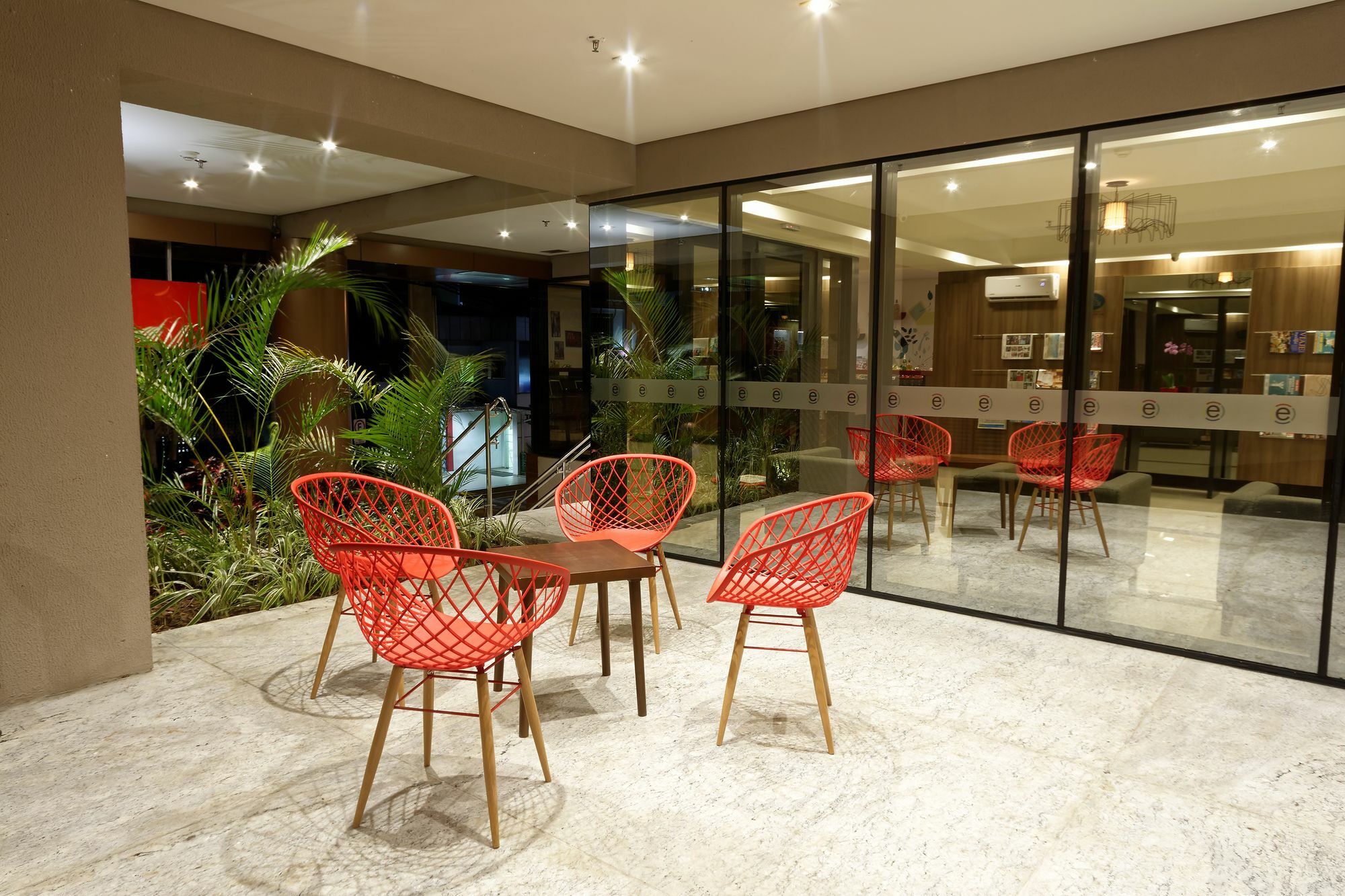 Ramada Encore By Wyndham Sao Paulo Осаску Екстериор снимка